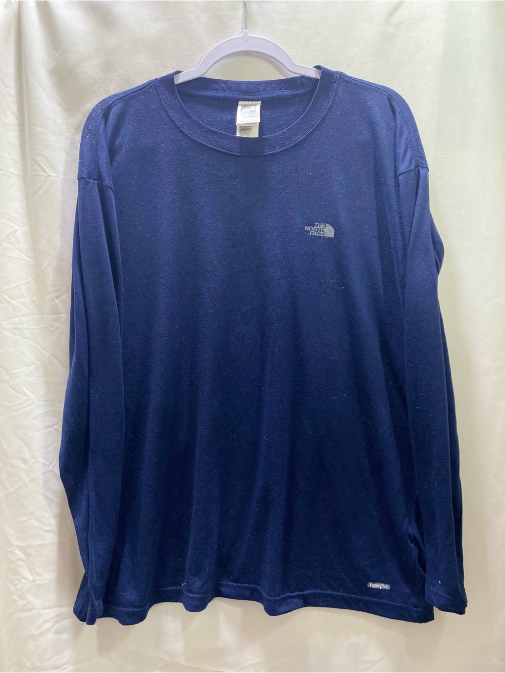The North Face VaporWick Men's 2XL Blue Long Sleeve Crew Neck Tee Logo